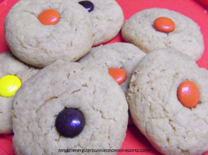 Soft 'n' crumbly Peanut Butter Cookies Mommy Snippets