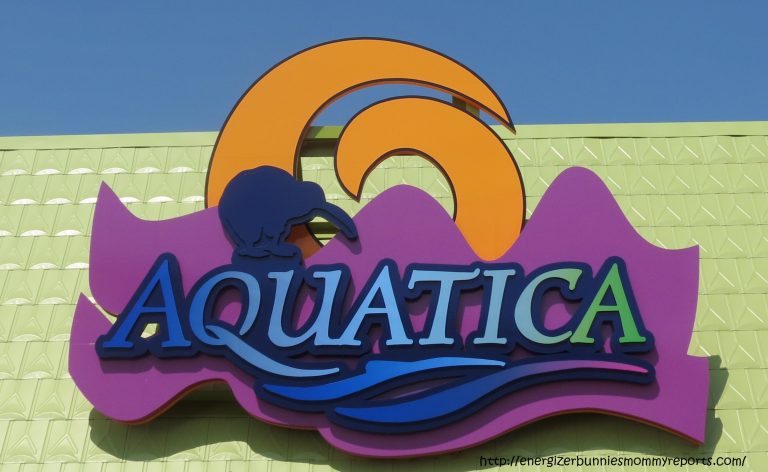 5 Mommy tips to enjoy Aquatica with young kids in tow.