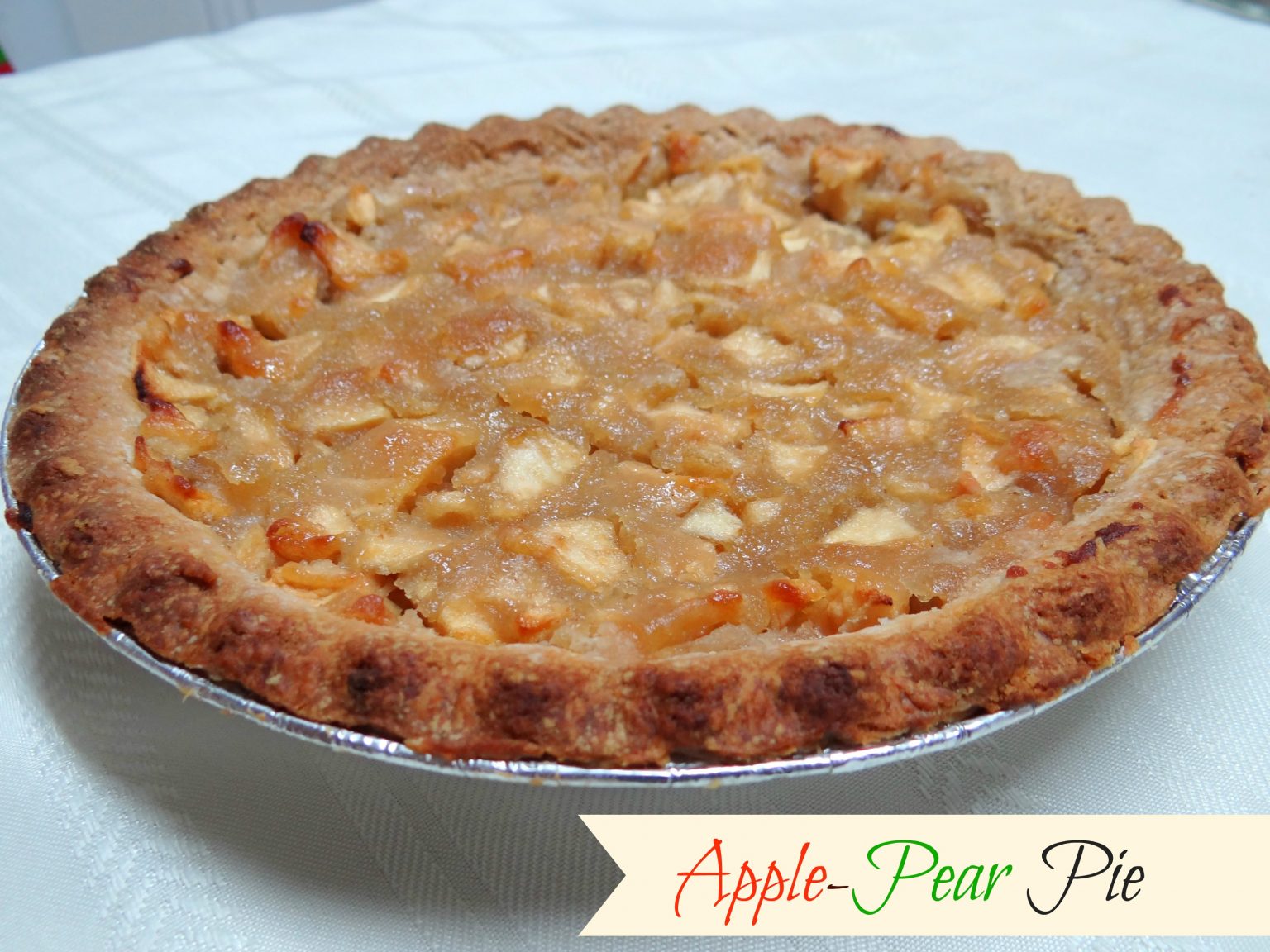 The easy way to make an ApplePear Pie. Mommy Snippets