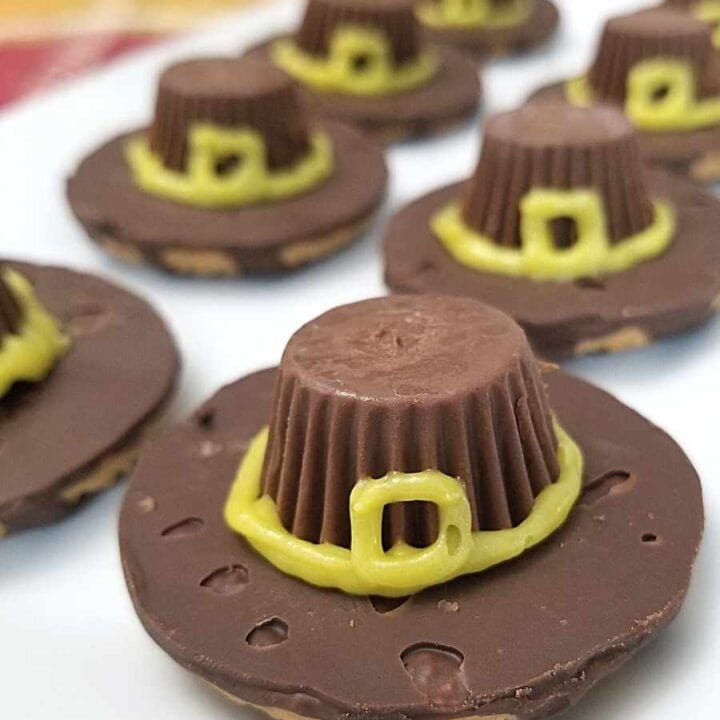 Pilgrim Hat Cookies-The Easiest Thanksgiving Cookies out there!