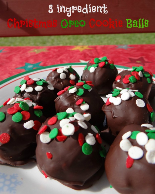 3 ingredient Christmas Oreo Cookie Balls