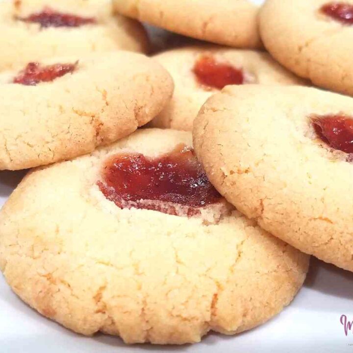 strawberry thumbprint cookies