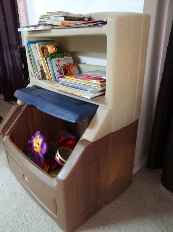 Lift and hide bookcase deals toy box with lid