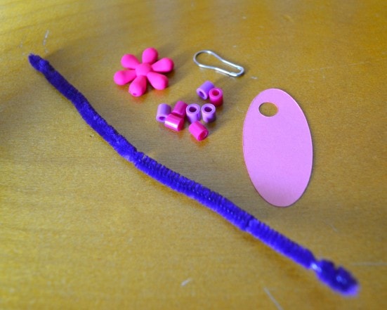 Easy DIY Girl Scouts SWAPS Idea and Tutorial - Mommy Snippets