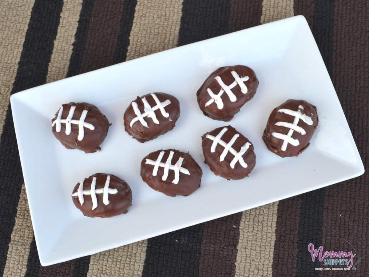 Football OREO cookie pop