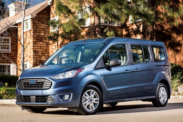 Important things to consider when you buy a minivan