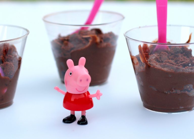 How to Make Peppa Pig Muddy Puddles- An Easy Peppa Pig Snack