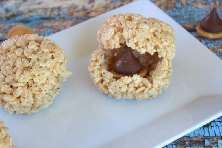 How to make Scrat’s Hidden Acorn Rice Krispies Treats