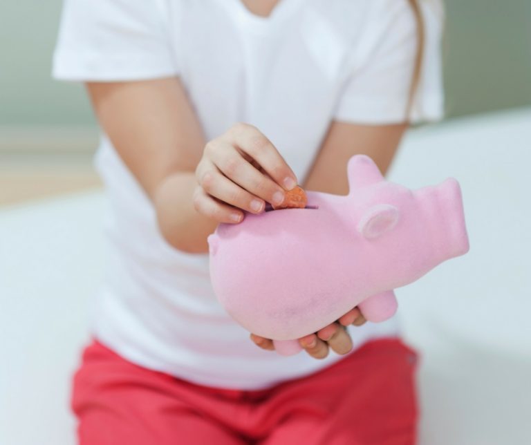 3 opportunities to teach your kids about money