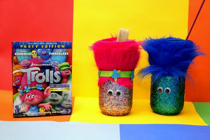 How to make your own Trolls movie inspired holder. 