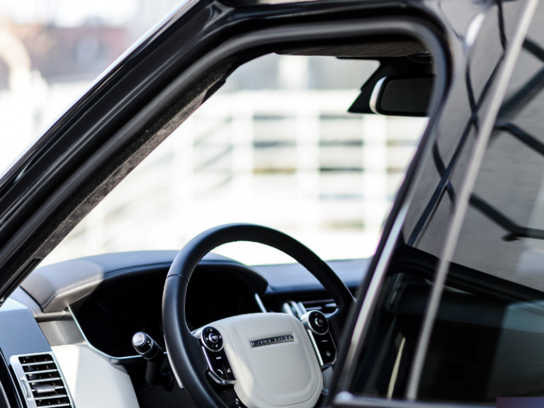 How to keep your vehicle's windshield clean without visitingt he carwash!