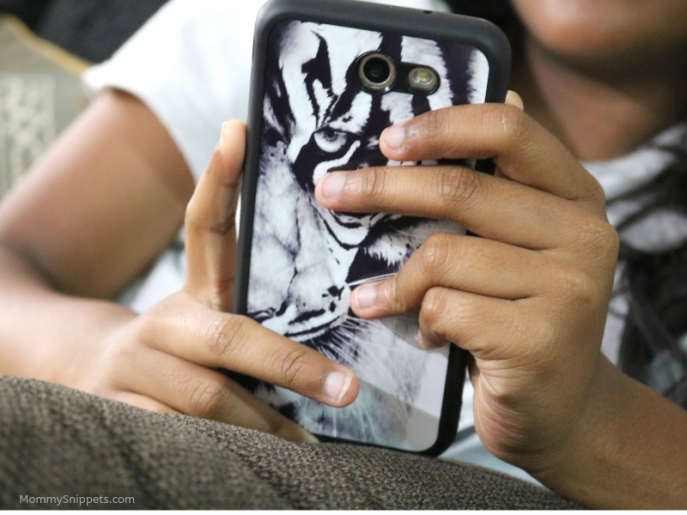 The best way to share photographs with family and friends