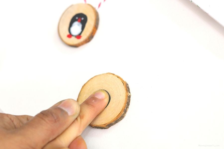 Easy Fingerprint Christmas Ornament Crafts for Kids (+ Printable