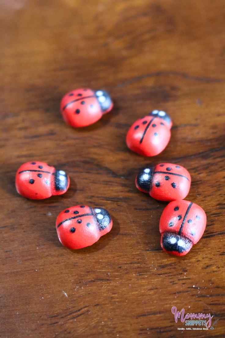 ladybugs for easy Girl Scouts SWAPS idea