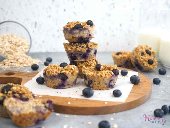 Healthy Oats and Chia Seed Muffins with Blueberries